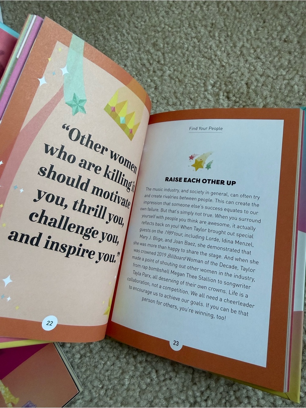 Taylor Swift Book Lot - Picture 10 of 10